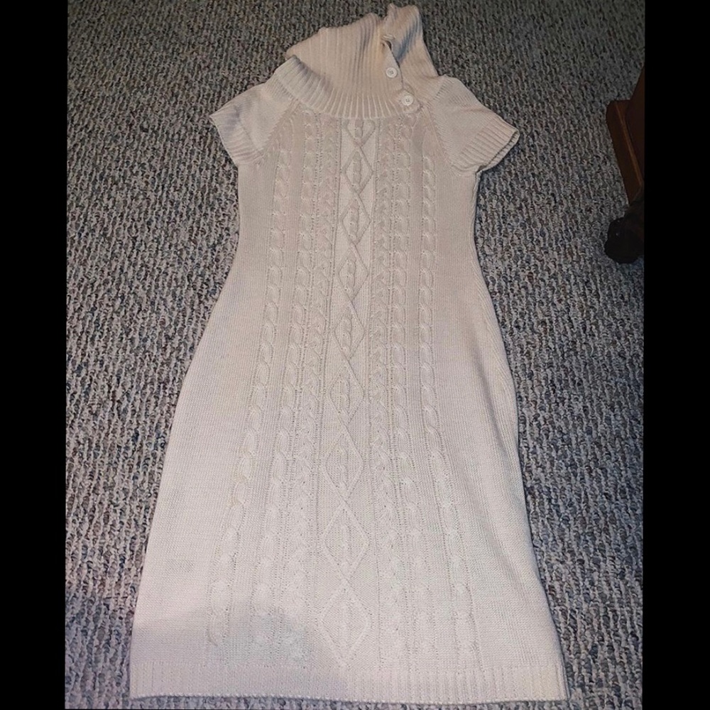 CALVIN KLEIN cream sweater dress